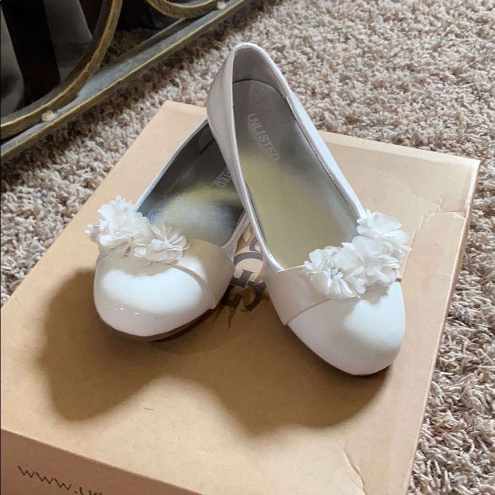 Dress shoes